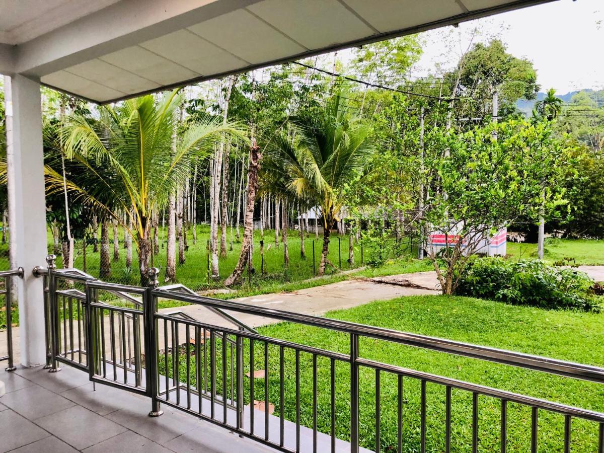 Grace Guesthouse Kota Belud Exterior foto